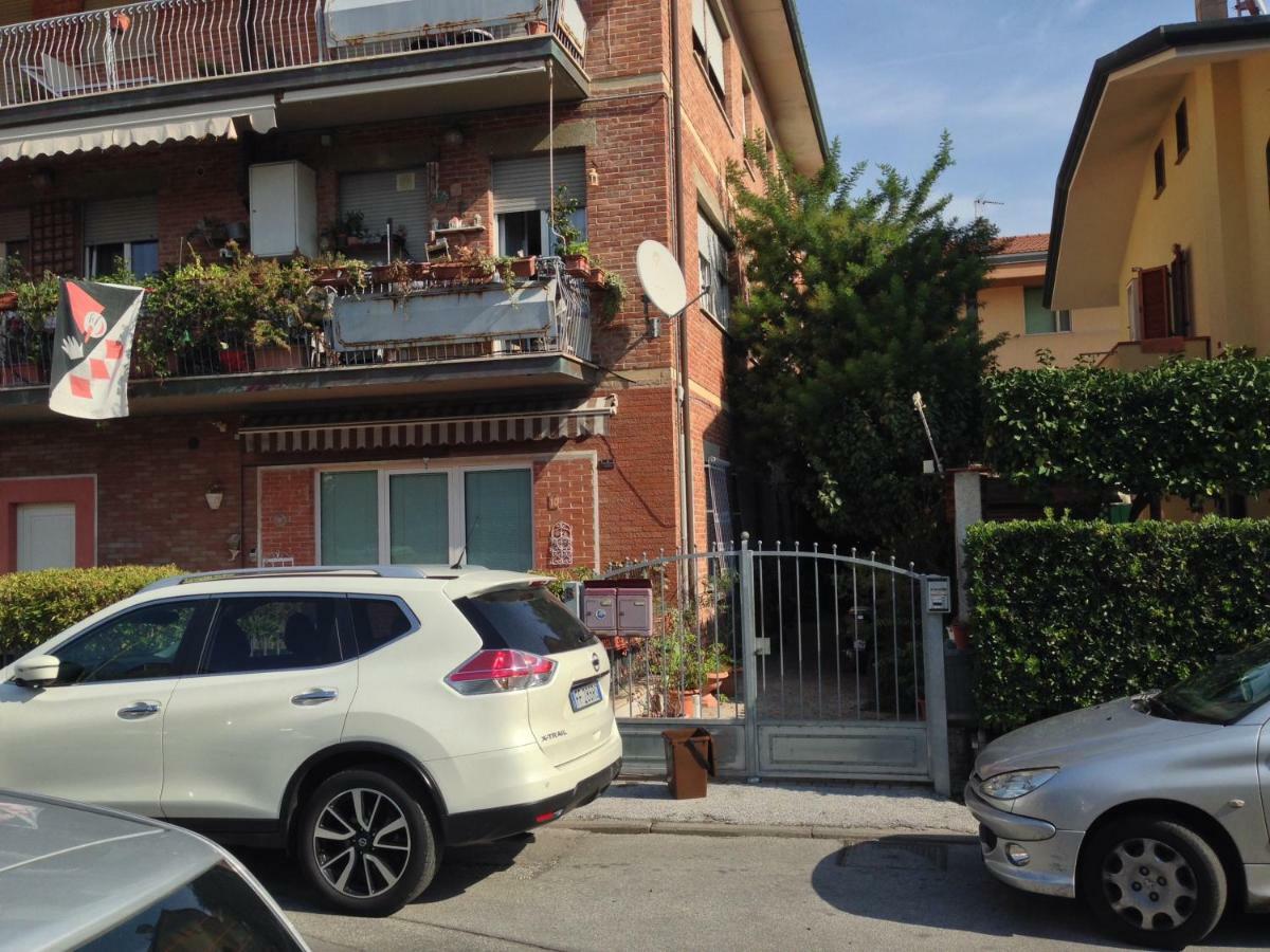 Ferienwohnung Casa Mimosa Viareggio Exterior foto